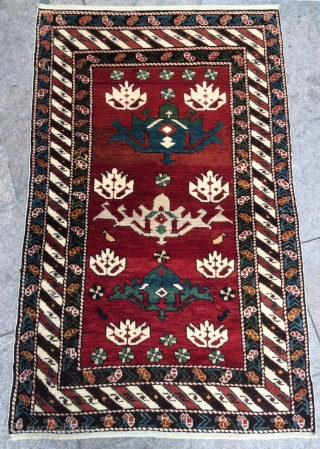 Caucasian shirvan carpet size 145x95cm
                            