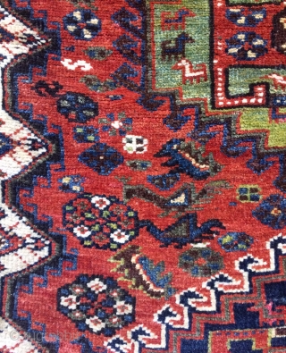 Qhasgai Small carpet but it's edge winding is cut. Size 160x95cm                      