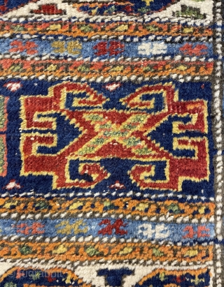 Very cute and very rare bahsahis size 54x49cm                         