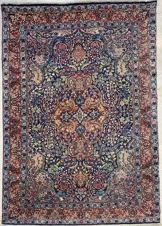 Persian Tebriz carpet all color natural dye  size 190x136 cm                      