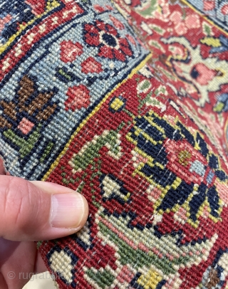 Persian Tebriz carpet all color natural dye  size 190x136 cm                      