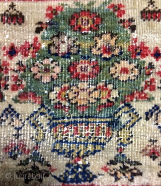 Rare a Ferahan small carpet size 73x79cm                          