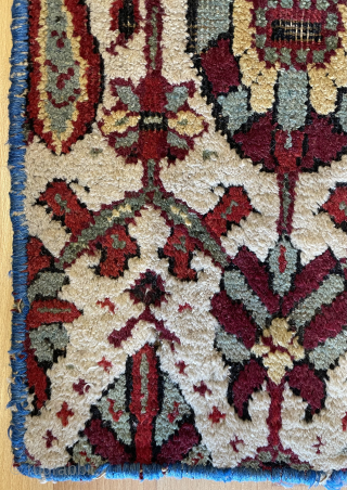 Is it Khotan? Size 93x65cm                            
