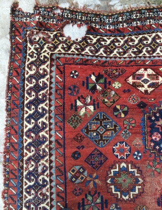 Rare Qhasgai carpet very old. Size 310x220cm
                          