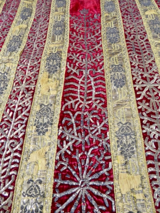 Tunisian Tunic of Ceremony - Ottoman Period possibly 18c.Beautiful Tunisian wedding ceremony tunic dating back from the Ottoman period before 1878. Flat silver embroideries on a crimson velvet alternating with jacquard woven  ...