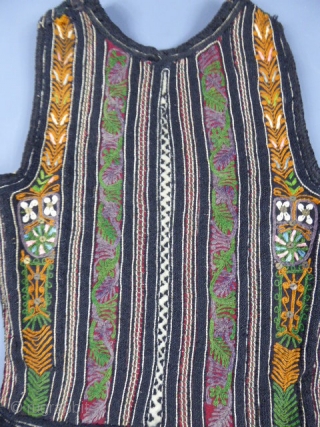 Corset Greek Ottoman wool embroidered. Late 19th early 20th century
Greece . Amazing and rare corset tunic in off-white and the last Ottoman Greek embroidered wool bure. Bure thick and rigid fully embroidered  ...