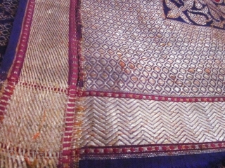 Beautiful Indian purple silk square and gold brocaded shawl originating from Varanasi in India. Varanasi or Benares in the region of Uttar Pradesh had made a specialty of this type of rich  ...