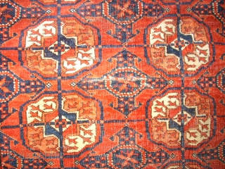 Old Tekke rug. Size: 100 x 120 cm. Used. Ends are not fixed.                    