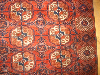Old Tekke rug. Size: 100 x 120 cm. Used. Ends are not fixed.                    