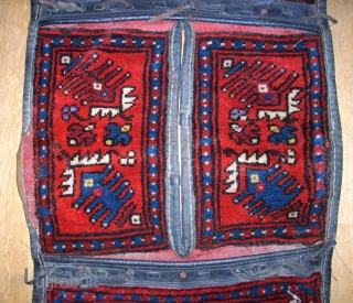 Old Bergama (Yagcebedir) anatolian Heybe. Size: 102 x 46 cm. Great wool. Good condition. With leather.                 