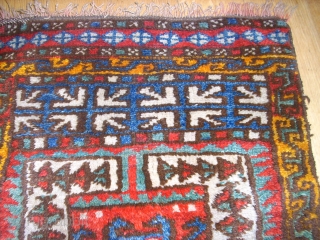 Old anatol kurdish Yasik. Size: 99 x 48 cm. Wonderful wool. Nice ornamentic. Some pile is low in the middle.             