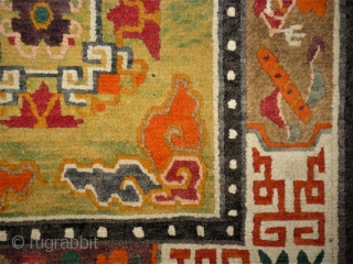 nice Tibet rug. Size: 91 x 178 cm. Perfect.                        