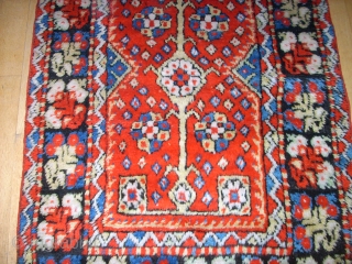  old Monastir rug. Size: 153 x 102 cm. Wonderful colors. Nice and lovely piece. Good condition.                