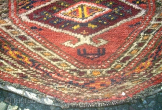 Antique Tekke Turkmen piece. Size: 24 x 36 cm.                        