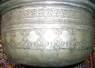 Old Bowl from Persia / Afghanistan. Size: in diamter: 22,5 cm. High: 9,5 cm. Good condition.                 