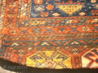 Pair of antique persian bags. Size: 51 x 53 cm and 49 x 54 cm. Very good condition. Perfect colors.             