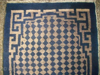 Antique chinese small rug. Size: 57 X 112 cm. Used.                       