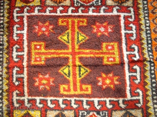 Old Yürück anatolian beauty! Size: 112 x 223 cm. Very good condition. Fine knotting. Good wool and nice colors.              