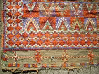 Antique special Atlas Maroccan Berber rug. Size: 124 x 161 cm. In the middle some used pile.                