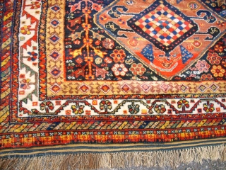 Old fantastic southpersian rug, probaply Khamse?. Size: 155 x 247 cm. Very good condition. Full pile. Great colors and special ornamentic.            