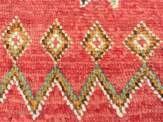 antique Berber rug. Size: 157 x 243 cm. Used condition.                       