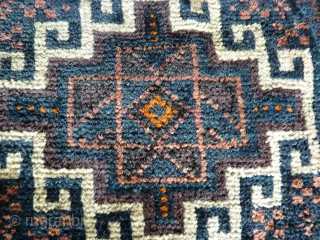 Nice Baluch Chanteh. Size. 36 x 35 cm. Good condition.                       