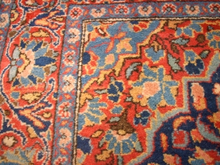 Old, persian Sarough. Size: 103 x 163 cm. Good condition. Perfect wool. Decorativ piece.                   