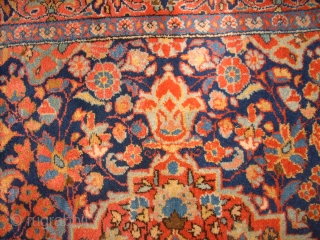 Old, persian Sarough. Size: 103 x 163 cm. Good condition. Perfect wool. Decorativ piece.                   