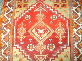 Old anatolian rug. Size: 89 x 124 cm. In good condition. I think that the one border is not re-notted, it is original.          