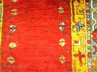 Old Anatolien Prayer rug. Size: 99 x 151 cm. Good condition.                      