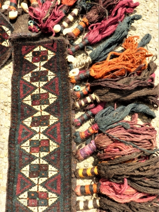 Baluch animal trapping. size: 88 / 83 x 14 cm. Original with Lapiz and cowrie shell.                 