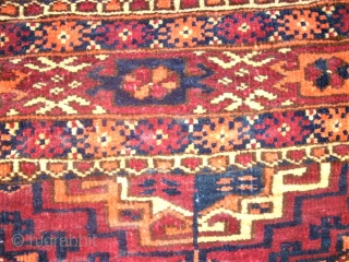 old turkmen torba. Size: 75 x 149 cm. Two edge at the top are dameged. Full pile.                