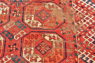 antique Ersari Maincarpet Turkoman rug. Size: 187 x 261 cm. Used condition. Holes. Collectors item. Very interesting piece.               