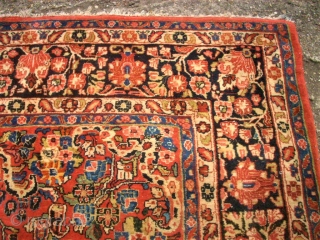 Wonderful persian Sarough. Size: 245 X 293 cm. Good condition. Great Colors. Very fine knotting.                  