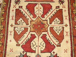 antique anatolian prayer rug. Bergama Region. Size: 113 x 155 cm. Used. A very rare piece. Price please ask: ingo.kretschmer@gmx.de             