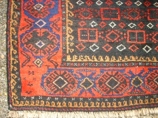 Old nice persian baluch. Size: 100 x 182 cm. Good condition. Fine knotting.                    