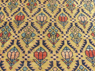 antique caucasian rug. Size: 88 x 152 cm. Thin pile.
Please ask:
ingo.kretschmer@gmx.de
