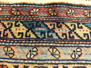 antique caucasian rug. Size: 88 x 152 cm. Thin pile.
Please ask:
ingo.kretschmer@gmx.de