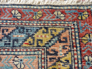 antique caucasian rug. Size: 88 x 152 cm. Thin pile.
Please ask:
ingo.kretschmer@gmx.de