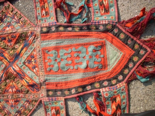 Rare, antik Usbek Kamel or horse trapping. Size: 224 x 220 cm.                     