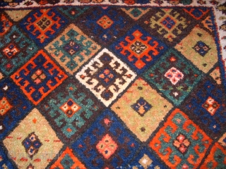 Old kurdish Jaff bag face. Size: 94 x 74 cm. Full pile. Nice colors.                   