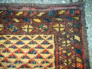 Antique unushual Chanteh Afghanistan. Size: 25 x 26 cm. Used. Colorful.                      