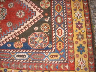 South persia nomad gashgai rug. Size: 138 x 229 cm. Used. Low pile.                    