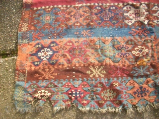 Antique anatolian Kilim. Size: 330 x 164 cm. Bad conditon. Holes. Damaged.                     