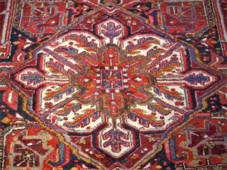 Old persian Heriz. Size: 243 x 353 cm. Good conditon.                       