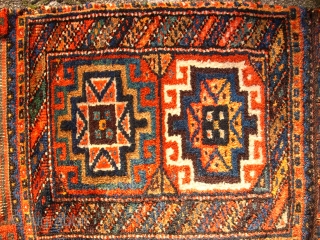 Old kurdish bag. Size: 50 x 38 cm. Perfect wool. Wonderful colors.                     