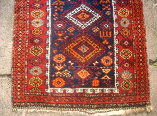 Very old Sivas Kürd Prayer rug. Size: 84 x 155 cm. One damage. Nice colors and  a special wool. Fine knotting.           