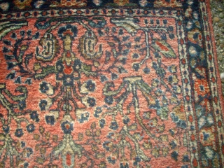 Very old special Sarough. Size: 62 x 124 cm. Very good condition.                     
