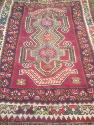 Antique early 20th century Pirot Sarkoy kilim, about 200 x 150 cm
                     