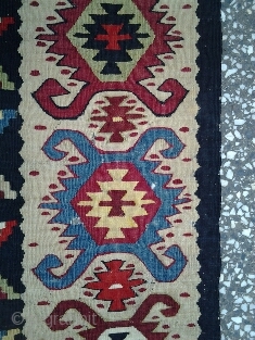 Antique Pirot sarkoy kilim named Venci , age: end of 19th century dimensions: about 170x100, very rear and unique ornament
Ask about this           